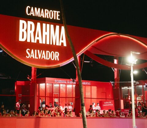 Imagem do post Camarote Brahma Salvador é eleito o melhor do Carnaval 2026 no Troféu Armandinho e Irmãos Macedo