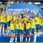 Na raça, Brasil derrota Canadá e conquista título com campanha perfeita