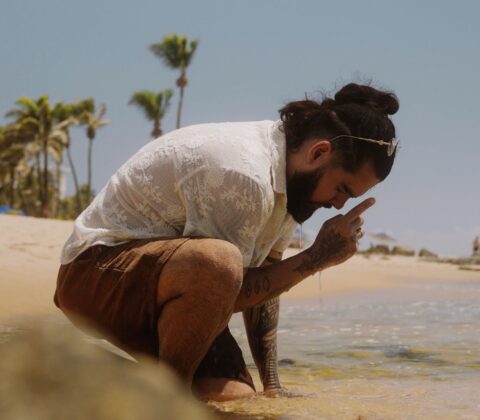 Imagem do post DiDengo ultrapassa 400 mil visualizações com clipe “Praia”