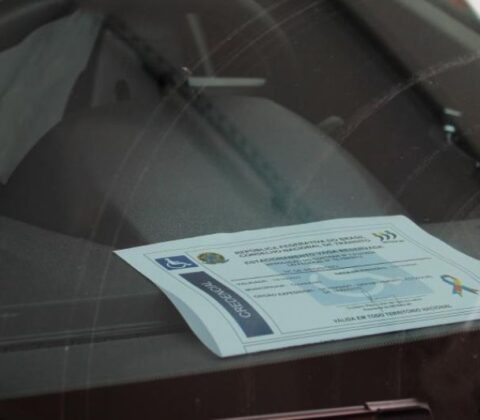 Imagem do post Transalvador realiza emissão de credenciais de estacionamento para pessoas com TEA; saiba como