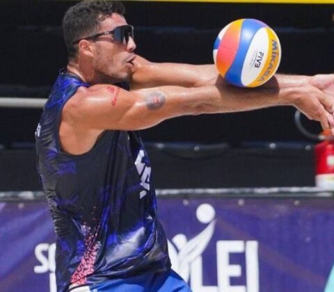 Imagem do post Bahia anuncia saída de Saymon Barbosa e reformula equipe de vôlei de praia