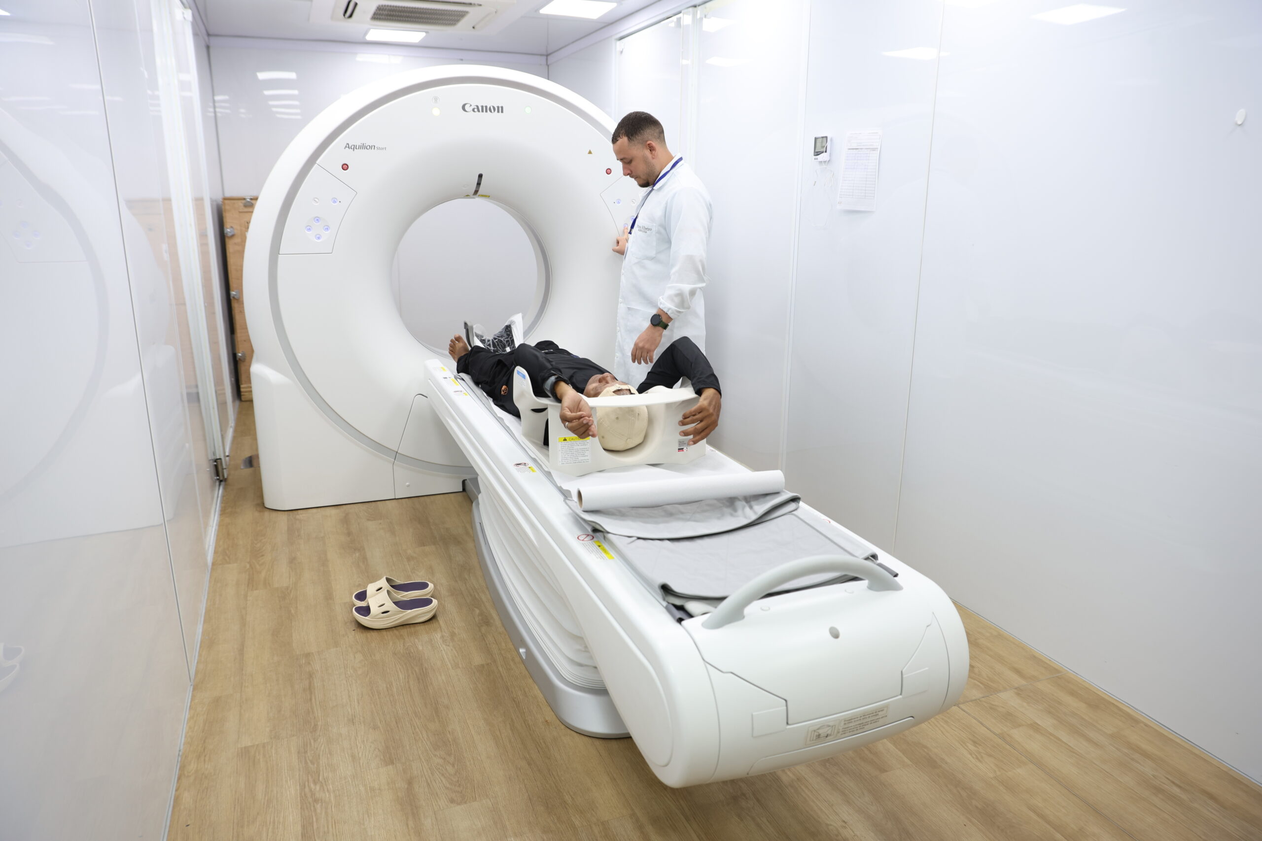 Bahia recebe R$ 66,49 milhões na saúde e carreta com exames chega a Salvador