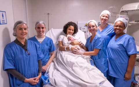 Imagem do post Nascimento da primeira criança na Maternidade Municipal de Salvador marca início de nova era na saúde da capital baiana
