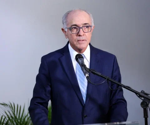 Imagem do post Reviravolta: Aleluia desiste de concorrer ao governo da Bahia para selar apoio a ACM Neto