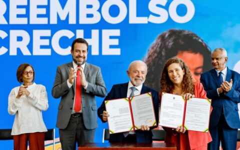 Imagem do post Mais tempo e dinheiro: Lula assina redução de jornada e auxílio-creche para terceirizados