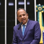 Deputado Jorge Araújo critica leilão da BR-116: “Quatro pedágios em 130 quilômetros”