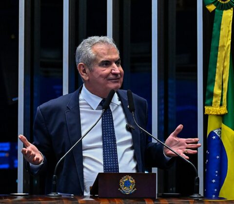 Imagem do post Angelo Coronel acusa governistas de ‘pongarem’ no projeto do Cacau: “Foram omissos”