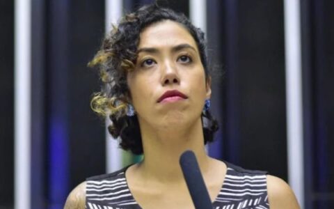 Imagem do post Baixaria no Congresso: deputada é acusada de “tomar marido” de colega durante votação polêmica