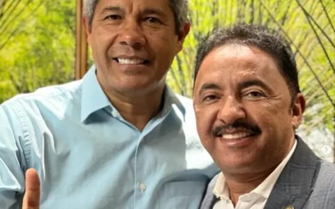 Imagem do post Roberto Carlos exalta Jerônimo e celebra aniversário do governador