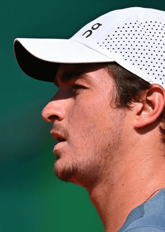 João Fonseca é superado por Ben Shelton, mas garante subida no ranking da ATP