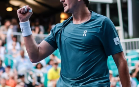 Imagem do post João Fonseca estreia com autoridade e avança sem sustos no Masters 1000