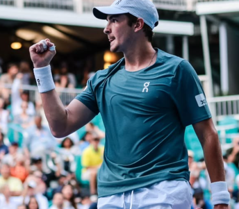 Imagem do post João Fonseca estreia com autoridade e avança sem sustos no Masters 1000