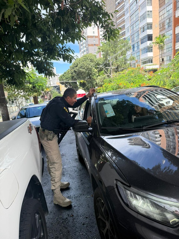 Corrida contra o tempo: PRF escolta paciente e garante chegada para transplante em Salvador