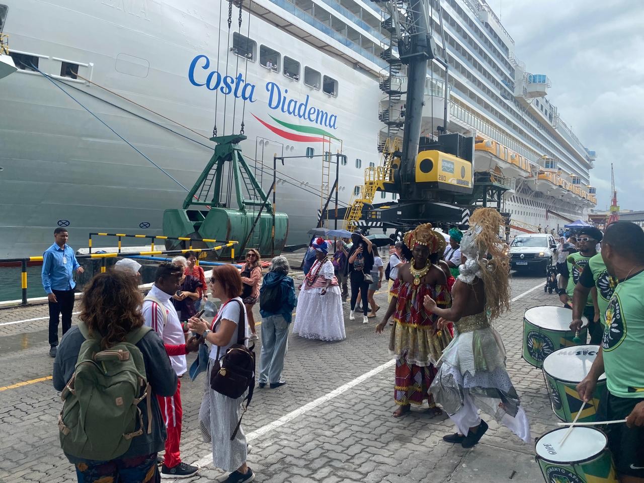 Cruzeiros movimentam R$ 115 milhões e levam milhares de turistas à Bahia