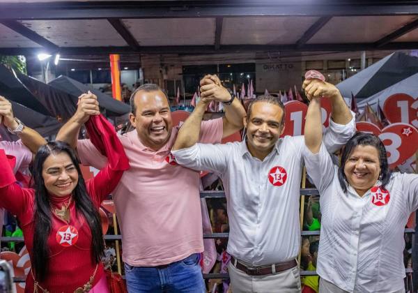 Ex-candidato do PT faz portabilidade e se aproxima de ACM Neto