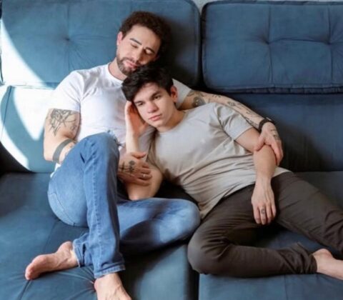 Imagem do post Após separação, influenciador de 47 anos aparece morto