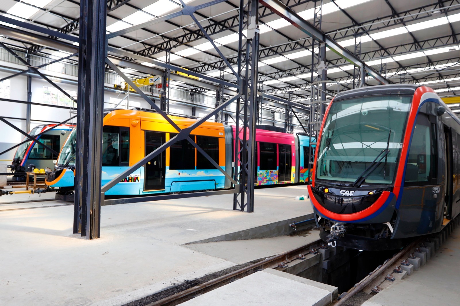 Lula e Jerônimo anunciam avanço do VLT e expansão do metrô em Salvador