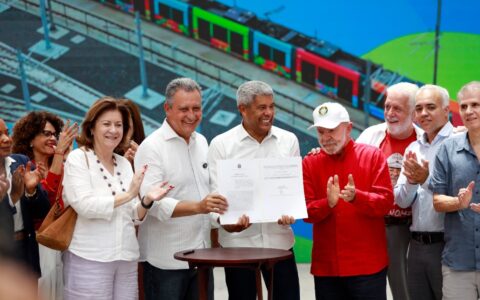 Imagem do post Lula e Jerônimo anunciam obras de contenção de encostas e macrodrenagem na Bahia
