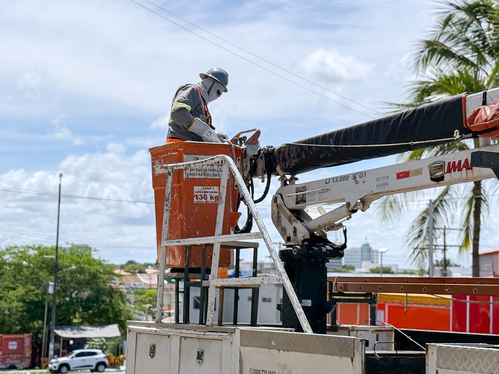 Prefeitura de Lauro de Freitas amplia iluminação LED em mais de 80 ruas
