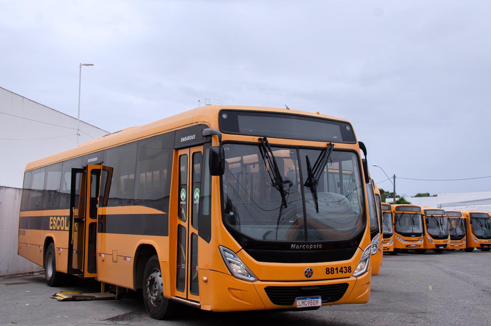 Transporte escolar tem horários atualizados em rotas específicas de Lauro de Freitas