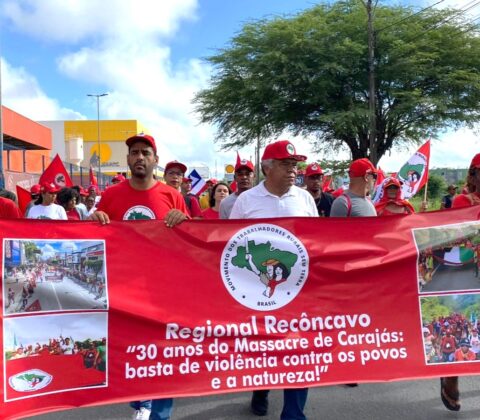 Imagem do post PT se junta ao MST em marcha de 120 km pela reforma agrária na Bahia