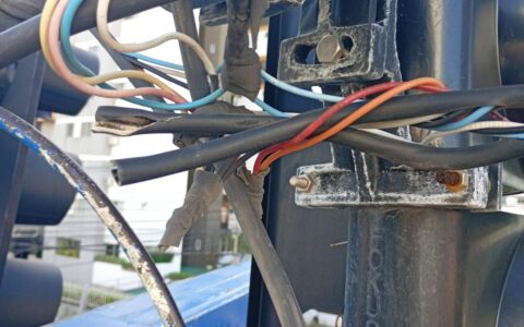 Imagem do post Vandalismo em semáforos já causa prejuízo milionário em Salvador