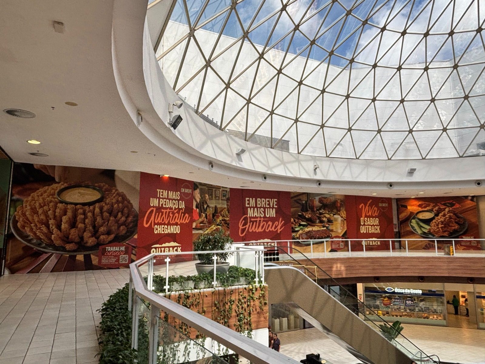 Outback confirma chegada ao Shopping Paralela e agita cena gastronômica de Salvador