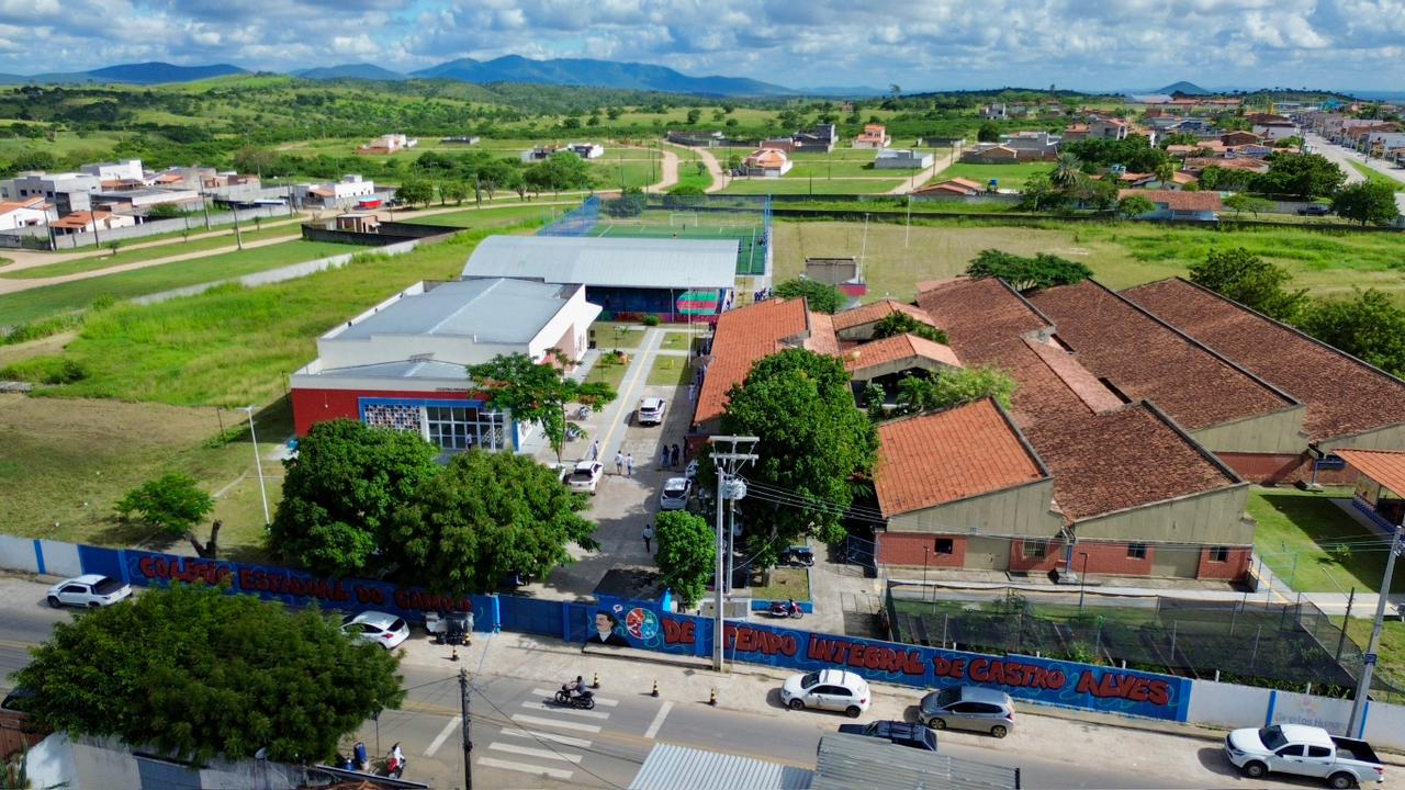 Governo da Bahia investe R$ 48 milhões em obras simultâneas no interior