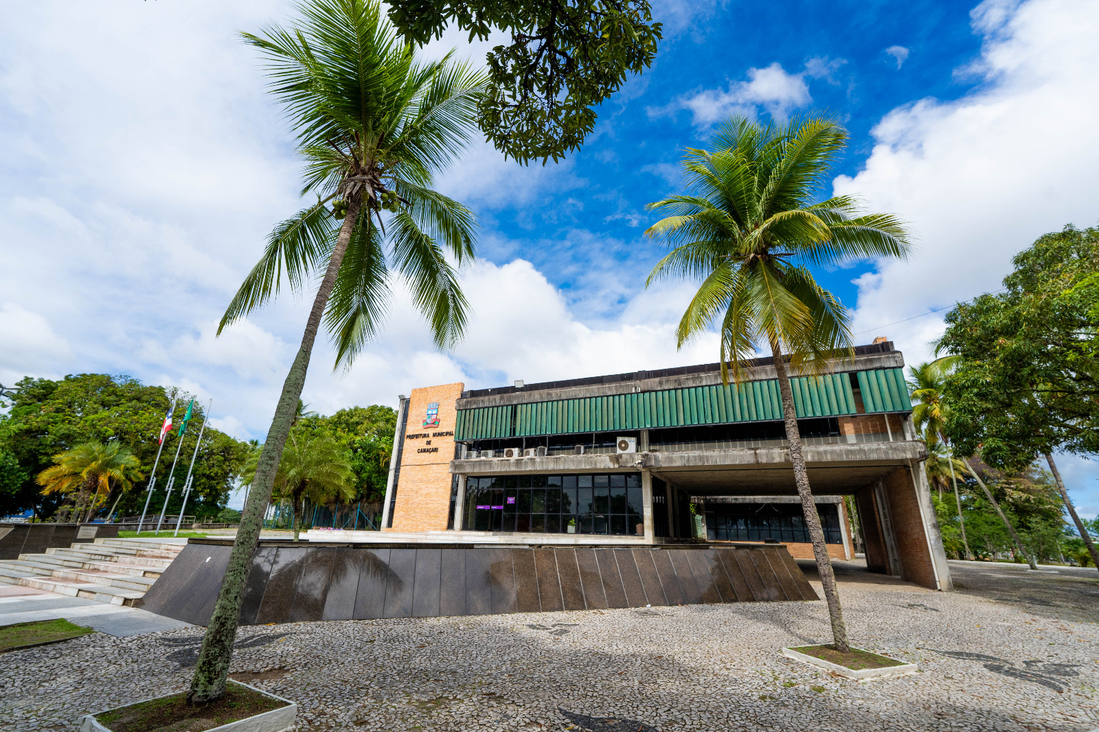 Prefeitura de Camaçari convoca 129 aprovados em concurso; veja lista