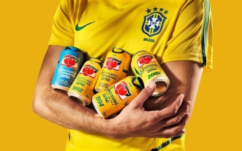 Imagem do post Guaraná Antarctica lança latas colecionáveis inspiradas nos mantos vitoriosos da Seleção Brasileira