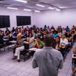 Profissionais de saúde passam por capacitação contra raiva humana em Lauro de Freitas