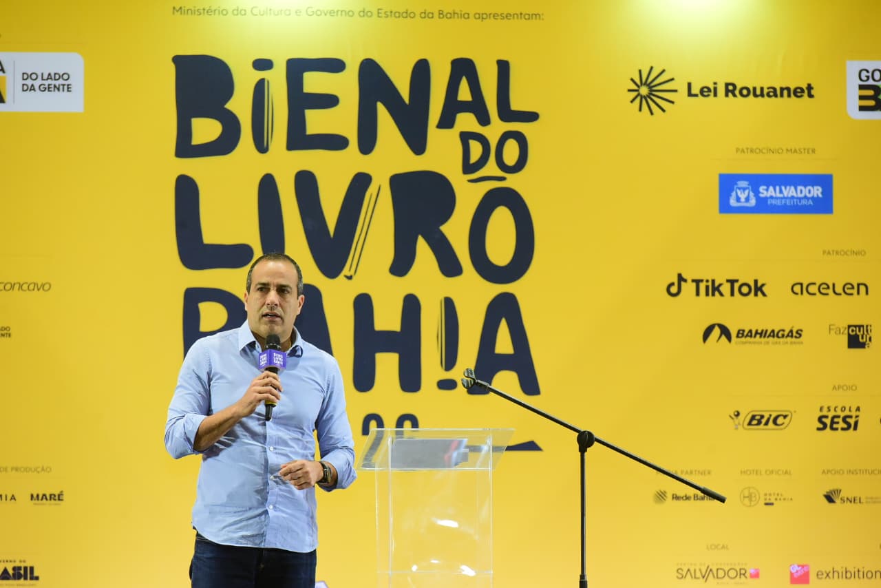 Bruno Reis participa de abertura da Bienal do Livro e destaca ações da Prefeitura