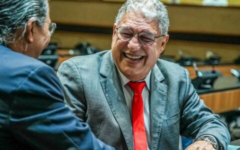 Imagem do post “Foi lacrado”: Rosemberg critica vereador após confronto com MST em Salvador