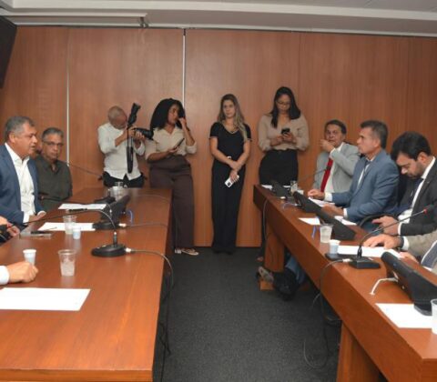 Imagem do post ALBA intensifica debates e discute temas-chave para a Bahia em 2026