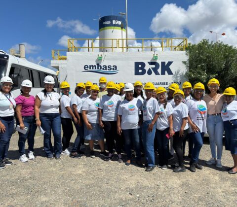 Imagem do post Mulheres do CRAS vivenciam prática em sistema da Embasa durante capacitação