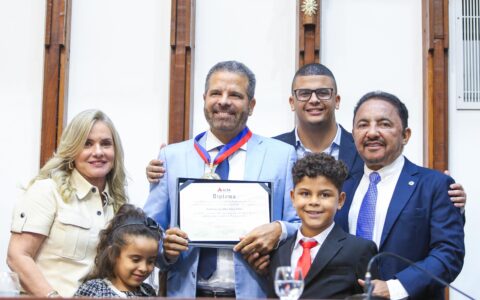 Imagem do post Ivana Bastos destaca legado de Edelvino Góes em homenagem na ALBA