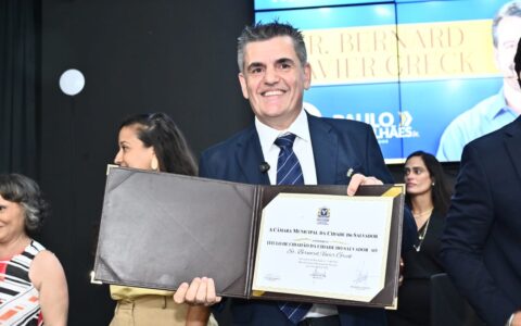 Imagem do post Cônsul da França recebe título em Salvador e faz declaração emocionante