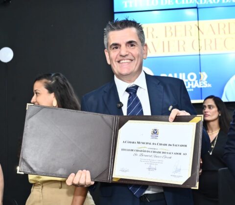 Imagem do post Cônsul da França recebe título em Salvador e faz declaração emocionante