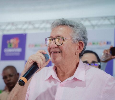 Imagem do post “Hoje é um dia especial, daqueles que toca profundamente o nosso coração”, destaca Caetano