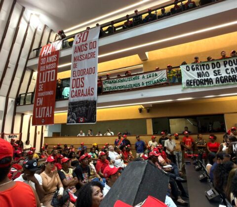 Imagem do post MST ocupa Alba em ato histórico e relembra massacre de Eldorado dos Carajás