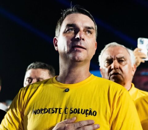 Imagem do post PL recorre a pesquisa para escolher vice de Flávio Bolsonaro e mira nome que reduza rejeição