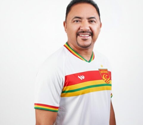 Imagem do post Deputado Roberto Carlos celebra grande fase da Juazeirense, líder invicta na Série D