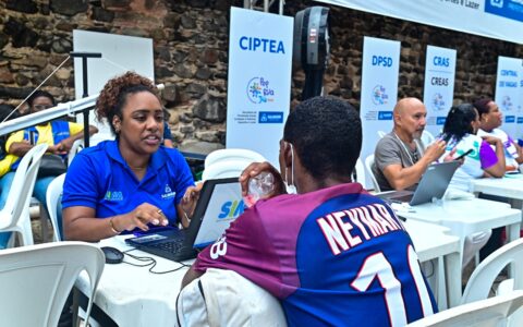 Imagem do post Prefeitura fecha parceria com TJBA e TRT-5 para ajudar população em situação de rua
