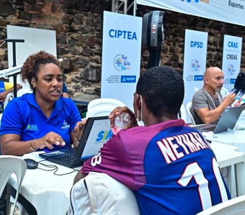 Imagem do post Prefeitura fecha parceria com TJBA e TRT-5 para ajudar população em situação de rua