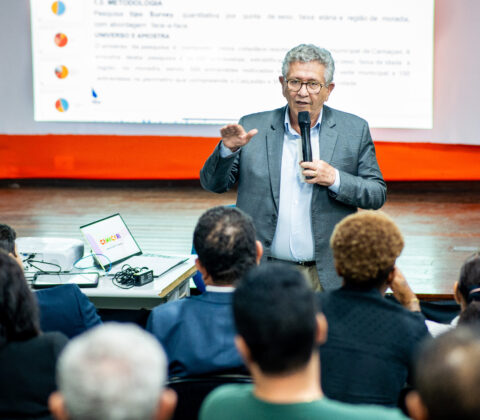 Imagem do post Prefeitura dialoga com comerciantes sobre ordenamento do trânsito em Camaçari