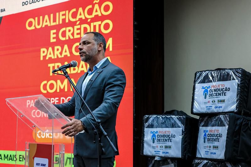 Mais de 76 mil na informalidade: secretário cobra regras urgentes para trabalhadores de aplicativo na Bahia