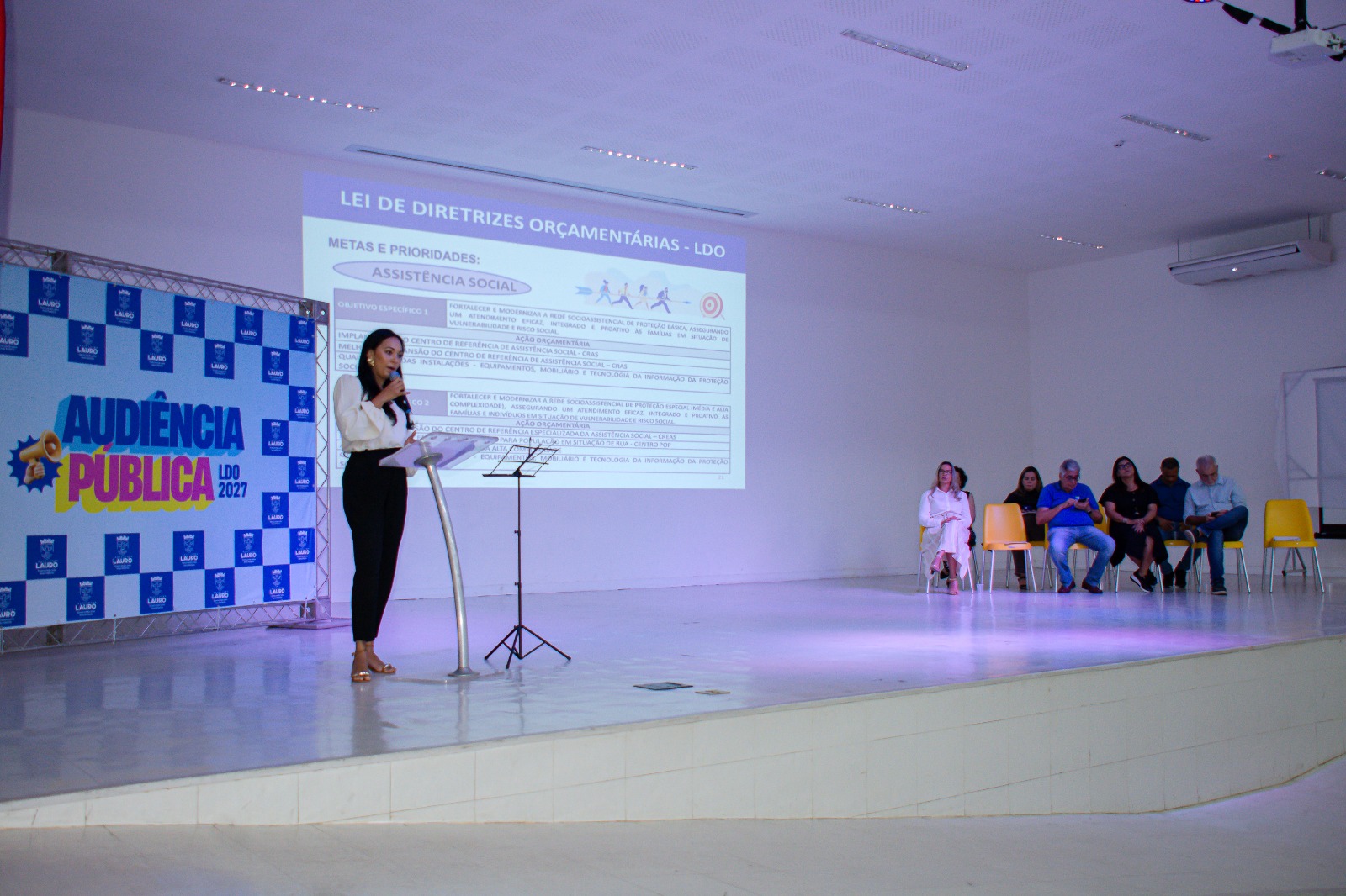 Audiência pública debate prioridades da LDO 2027 em Lauro de Freitas