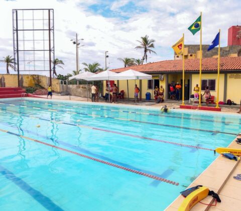 Imagem do post Prefeitura lança projeto “Mergulho na Inclusão” com piscina assistida para crianças com autismo