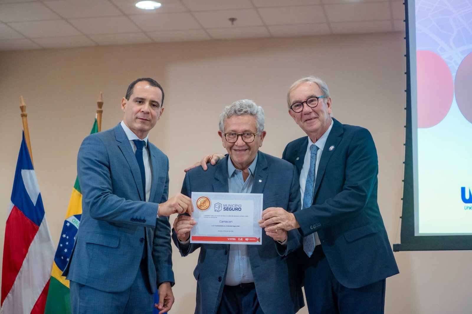 Camaçari adere a projeto estadual e reforça estratégia de segurança pública