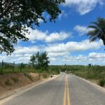 R$ 7,6 milhões em obras: estrada, mercado e casas transformam cidade baiana